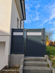 0c39cfd4 8e20 46b7 afee ac349a5604f8 225x300 RÉALISATIONS