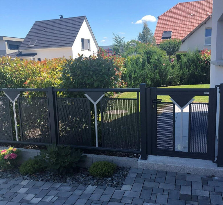 portillon-aluminium-autoportant-gris-anthracite-horbourg-wihr-haut-rhin_Alsace_PEA fermetures