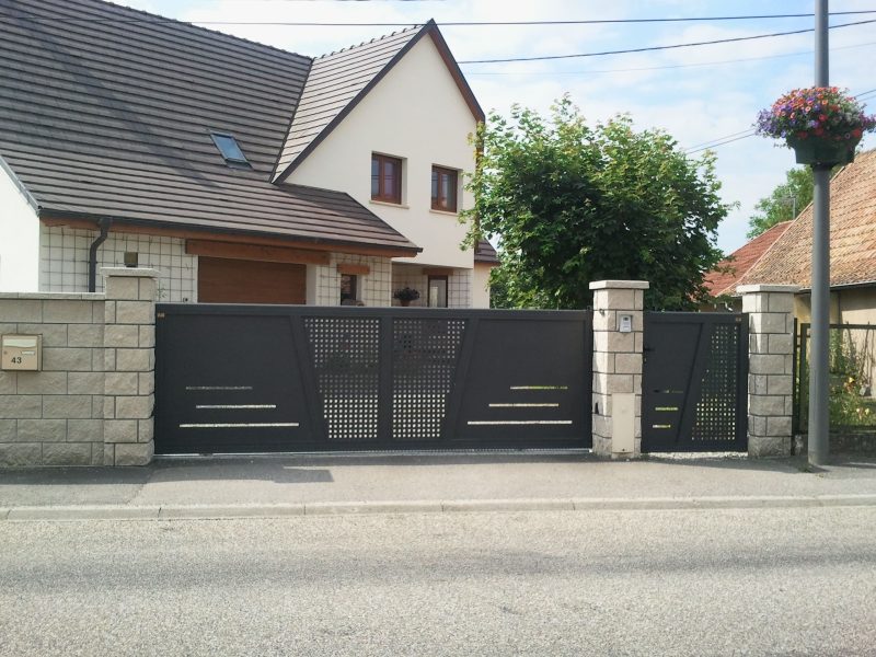 T HERR Mussig 02 rgec1pako7wov85frz6mlgug6tuxci6vgtmyfky5bk Portails & Portillons